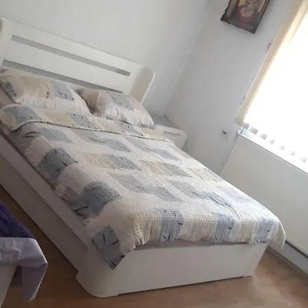 Apartments Holiday *