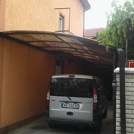 Apartments Holiday Apartmán