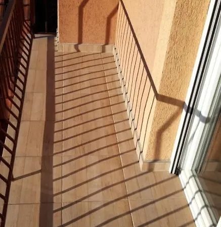 Apartments Holiday *