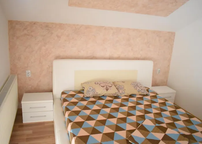 Apartments Holiday *